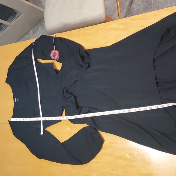 Express XS High Low Black Dress 🤩 100% polyster- lightweight & flowy design - Picture 6 of 11